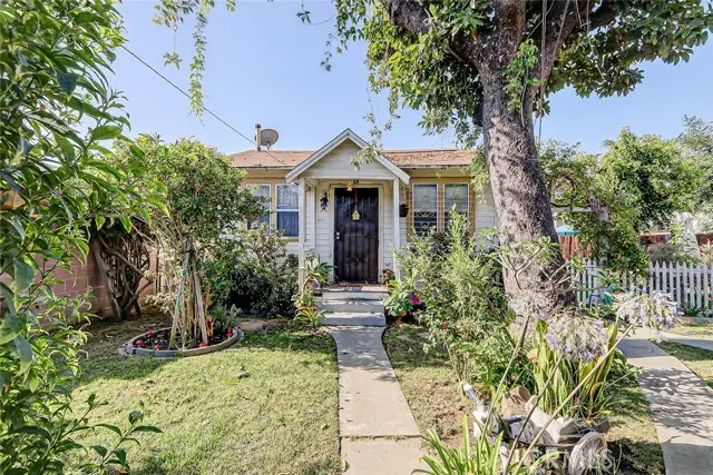 122 E Spruce, Inglewood, CA 90301 - Image #2