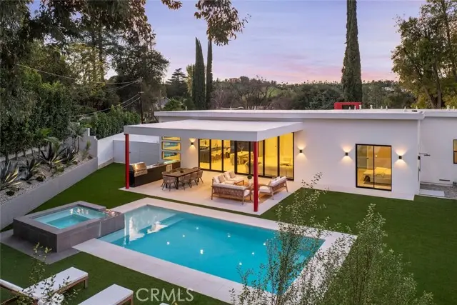 22020 Alizondo, Woodland Hills, CA 91364 - Image #1