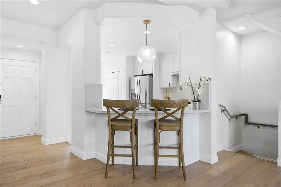 213 Aviation Place, Manhattan Beach, CA 90266 - #2