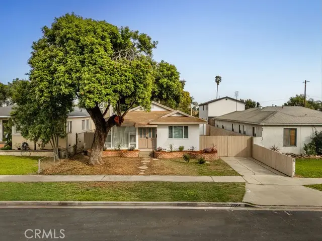 20904 La Salle Avenue, Torrance, CA 90501 - #2