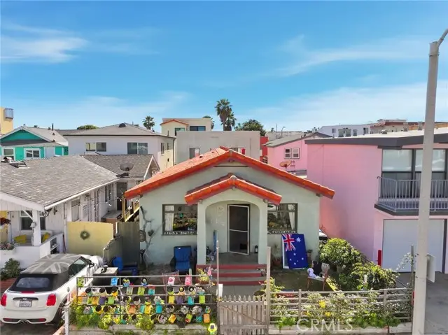 50 10th Street, Hermosa Beach, CA 90254 - #1