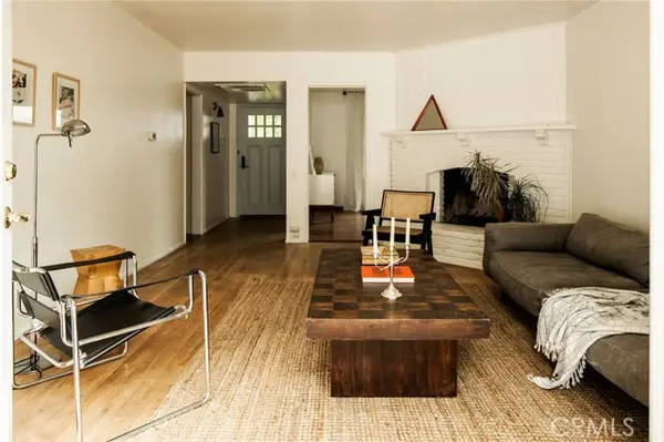 4175 Palmero, Los Angeles, CA 90065