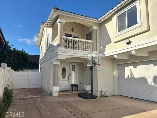 2116 Ernest Avenue #B, Redondo Beach, CA 90278 - #1