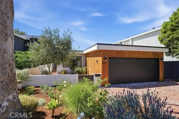 3521 Pine Avenue, Manhattan Beach, CA 90266