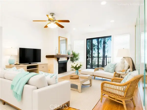 2559 Plaza Del Amo #205, Torrance, CA 90503