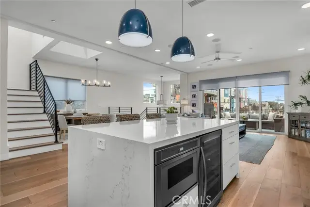 130 S Prospect #A, Redondo Beach, CA 90277 - #3