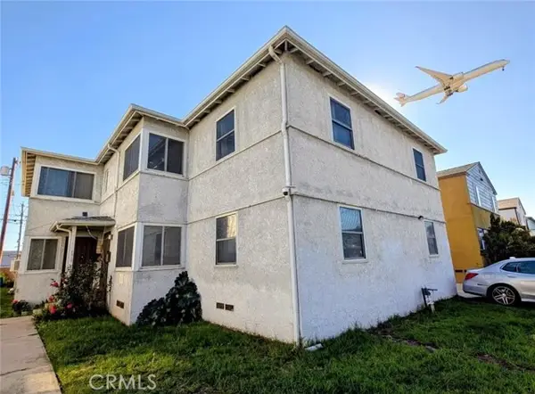 8912 Reading, Los Angeles, CA 90045