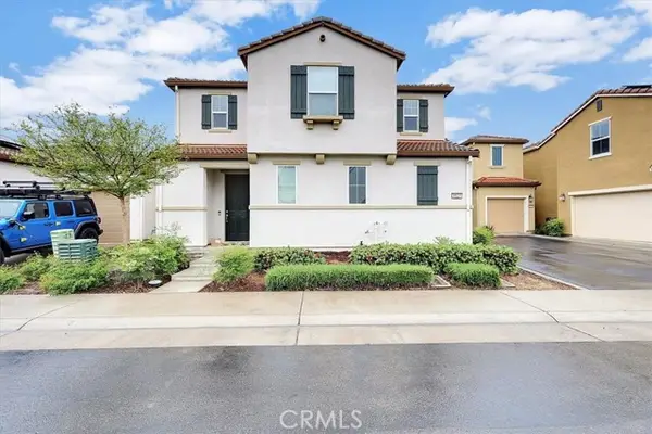 9925 Del Surf Ln, Elk Grove, CA 95757