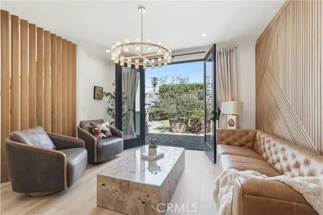 1852 6th, Manhattan Beach, CA 90266 - #2