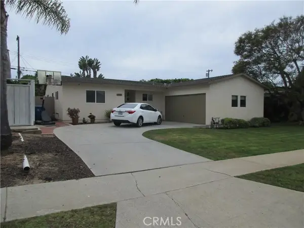 7354 W 87th Place, Los Angeles, CA 90045