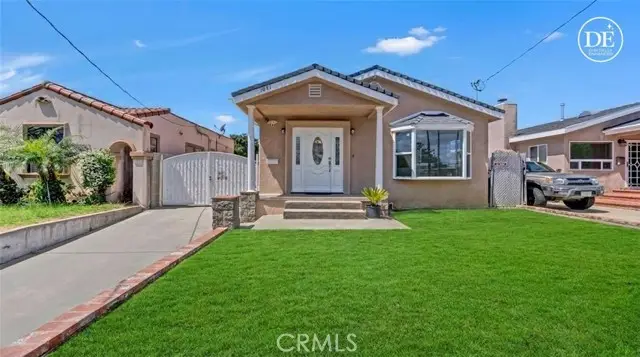 1041 King, Wilmington, CA 90744 - #1