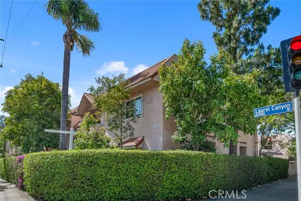 10943 Laurel Canyon #B9, San Fernando, CA 91340