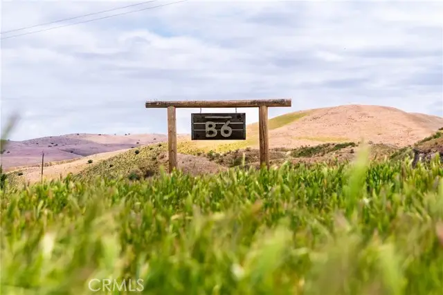 8050 Bitterwater Road, Shandon, CA 93461 - Image #1