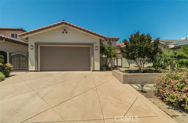 1562 N Empire Lane, Clovis, CA 93619 - Image #2