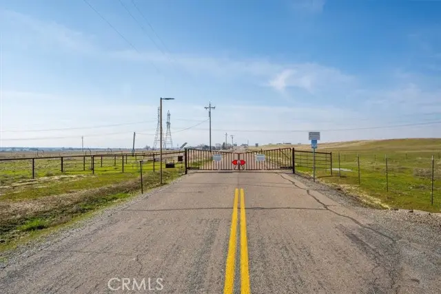 20225 Stewart Road, Red Bluff, CA 96080 - Image #2