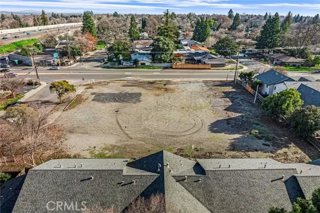 996 E 1st, Chico, CA 95926 - #3