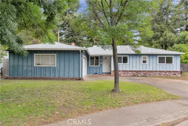 25 Franciscan Way, Chico, CA 95973 - #2