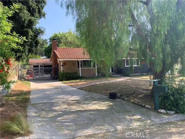 23506 Neargate Drive, Santa Clarita, CA 91321 - Image #3
