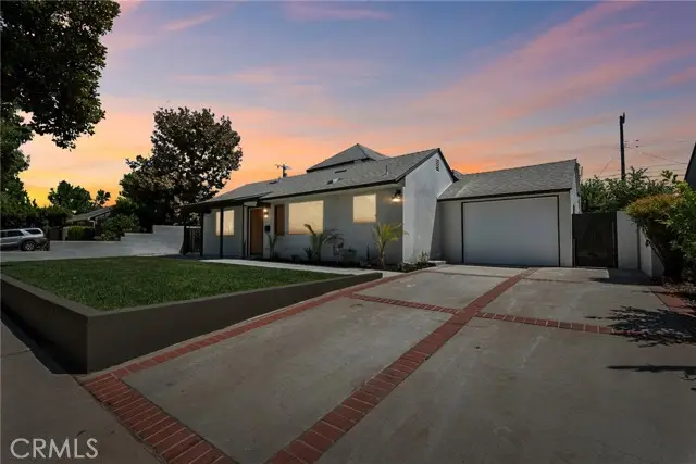 17406 Valerio Street, Van Nuys, CA 91406 - #3