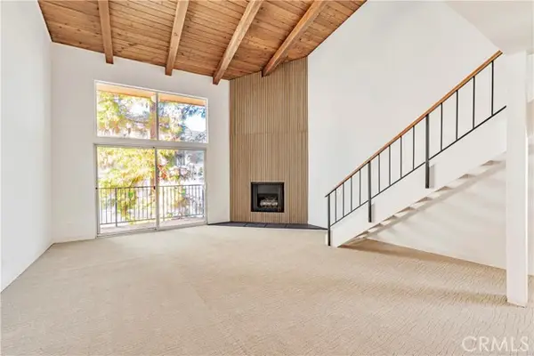 2385 Roscomare #F16, Los Angeles, CA 90077