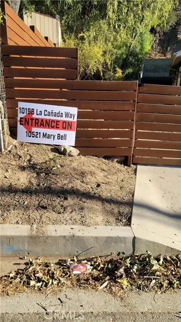 10198 La Canada Way, Sunland (los Angeles), CA 91040