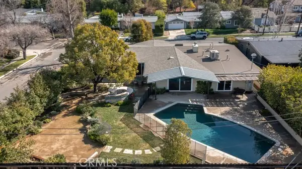 4561 Willens Avenue, Woodland Hills (los Angeles), CA 91364