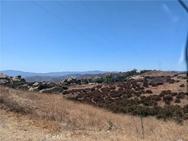 40 North American Cut Off Road, Canoga Park, CA 91304 - Image #1