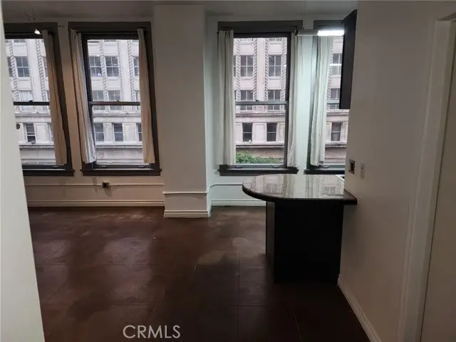 215 W 7th Street #411, Los Angeles, CA 90014 - Image #3