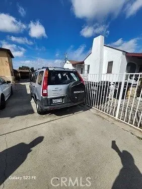 731 Belden Avenue, Los Angeles, CA 90022 - Image #3