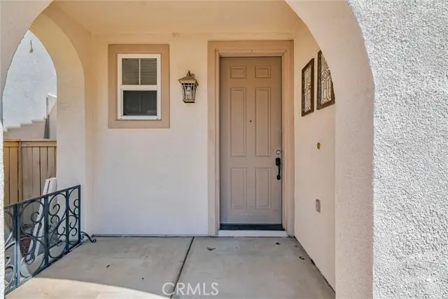 27202 Fieldwood Court, Santa Clarita, CA 91387 - Image #3