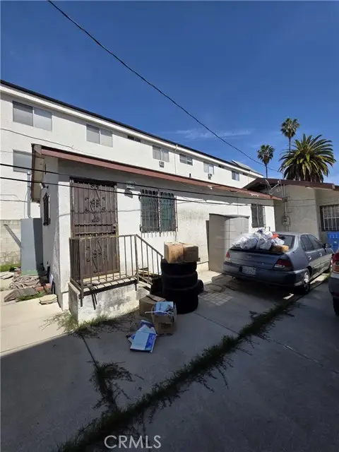 527 N Hobart Boulevard, Los Angeles, CA 90004 - Image #2