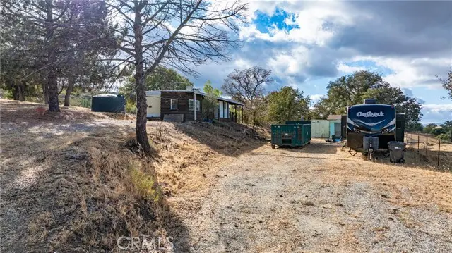 19645 Water Canyon Road, Tehachapi, CA 93561 - Image #2