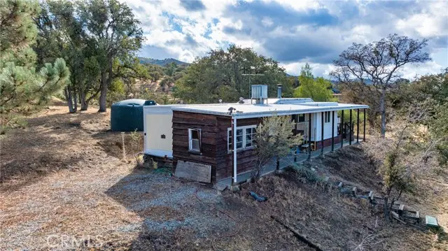 19645 Water Canyon Road, Tehachapi, CA 93561 - Image #3
