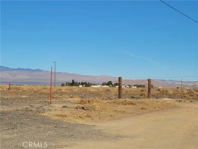 52 W Cor Ave D, Lancaster, CA 93536 - #3