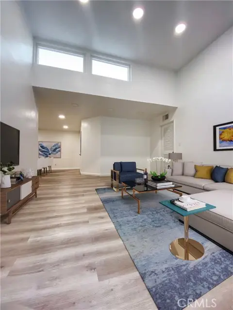 18645 Hatteras Street #278, Tarzana, CA 91356 - Image #2