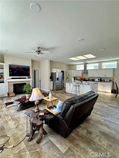 27 Essex Drive, Torrance, CA 91324 - Image #1