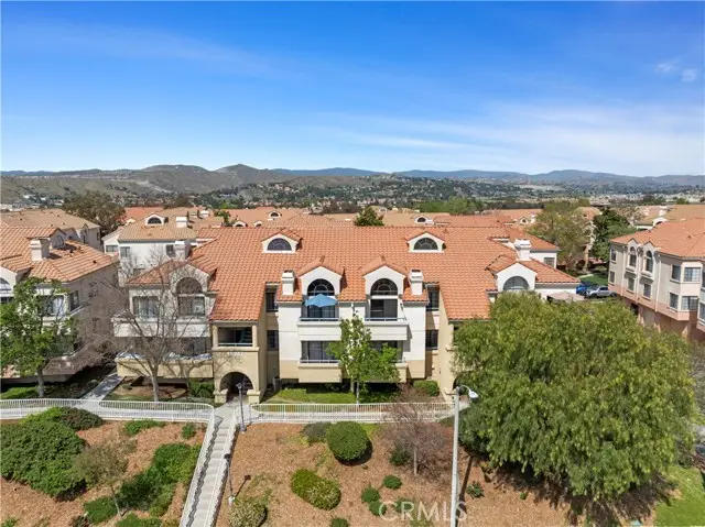 18217 Flynn Drive #116, Santa Clarita, CA 91387 - Image #1