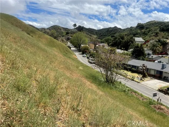 14 Driver Avenue, Santa Clarita, CA 91384 - Image #2