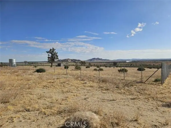 137 E Avenue N6, Palmdale, CA 93591