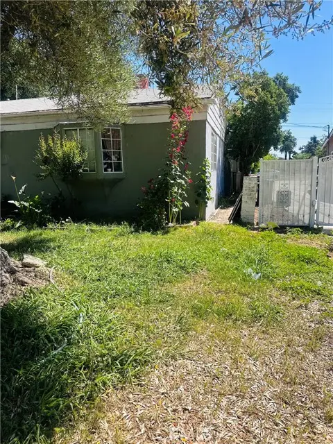 1196 N Hamilton Boulevard, Pomona, CA 91768 - #3