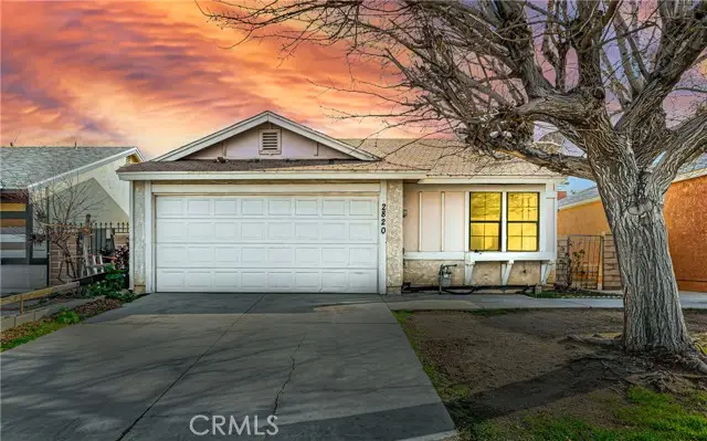 2820 E Avenue S, Palmdale, CA 93550 - Image #1