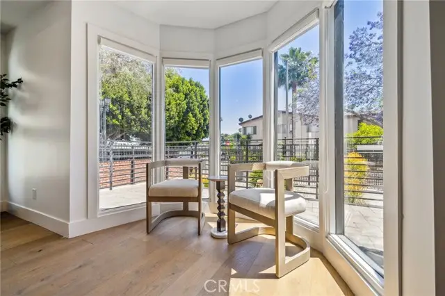 6521 Homewood Avenue, Los Angeles, CA 90028 - Image #3