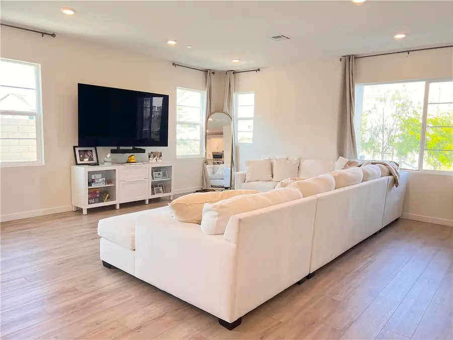 27620 Symphony Place, Valencia, CA 91381 - #2