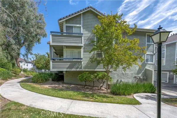 20214 Fanchon Lane #143, Canyon Country (santa Clarita), CA 91351