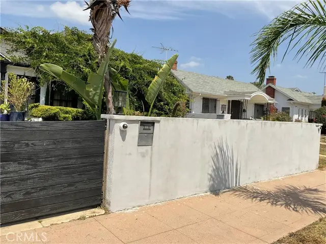 843 N Edgemont Street, Los Angeles, CA 90029 - Image #2