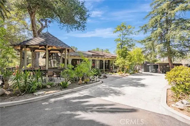 1126 Katherine Road, Simi Valley, CA 93063 - Image #2