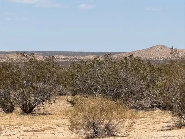 240 W Avenue A, Lancaster, CA 93534 - #1