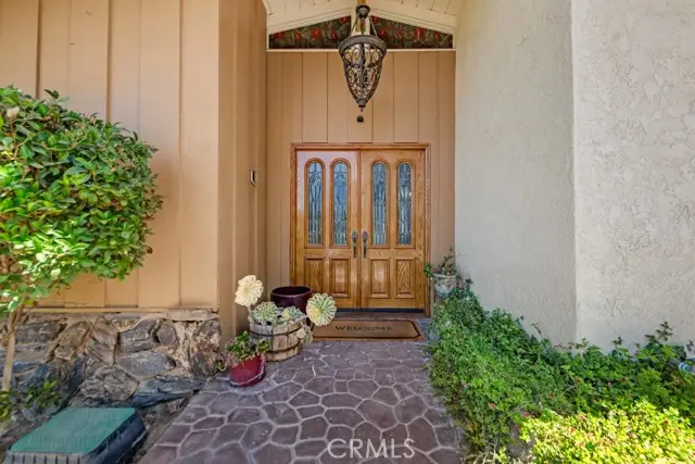 23714 Lawnside Drive, Santa Clarita, CA 91321 - Image #3