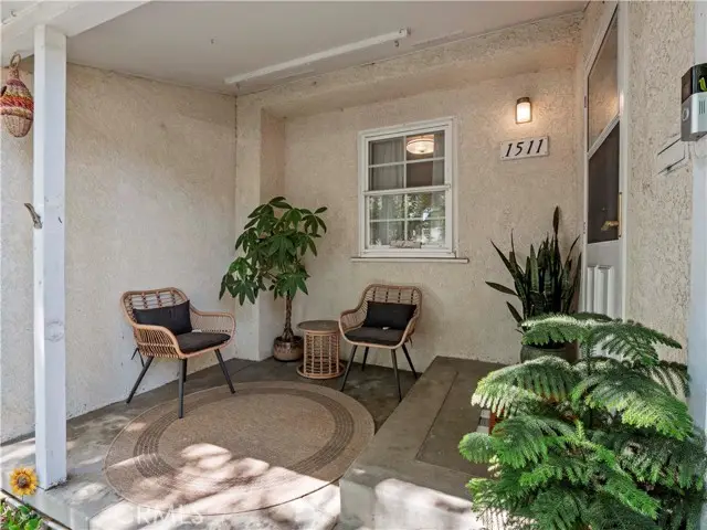 1511 N Maple Street, Burbank, CA 91505 - Image #2