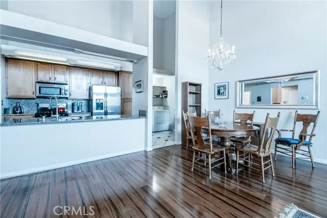 5440 Lindley Avenue #310, Encino, CA 91316 - Image #2